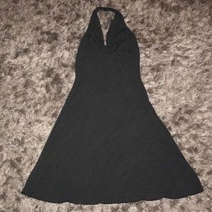 🌸🌸 2/$15 Sale! Flirty halter style dress size S
